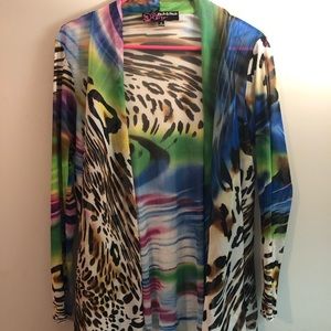 Women’s long sleeve top